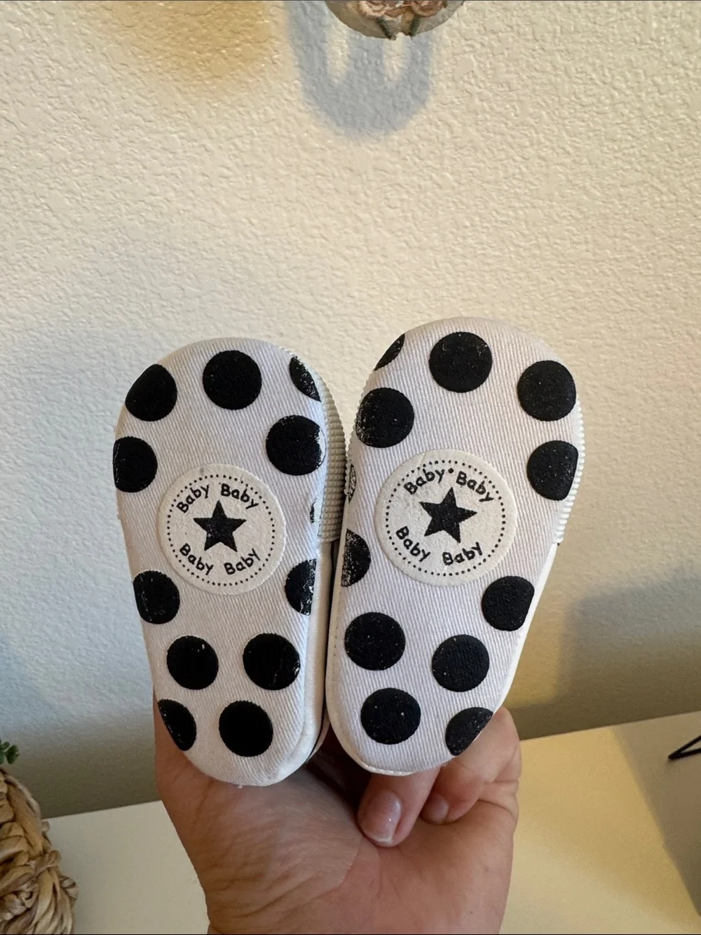 Black Glitter Converse-like Black and White Newborn Sneakers Infant size 1